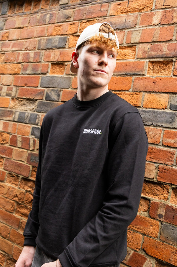 Sweat Shirt